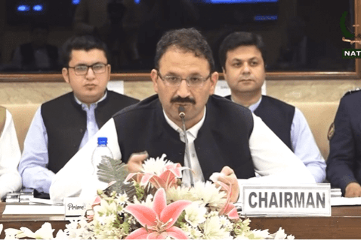 Pakistan watchdog to review minister’s claim of bureaucrats buying property in Portugal