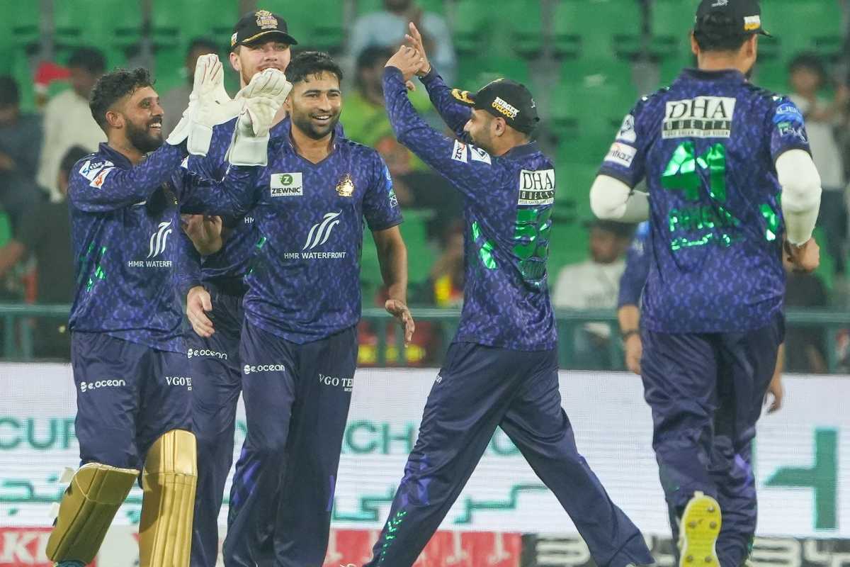 Gladiators stun Kings with late comeback in PSL thriller