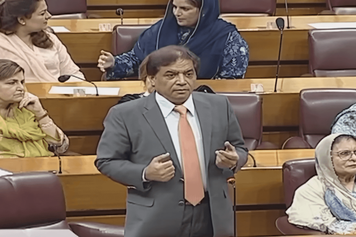 Pakistan to allow commercial use of railways infrastructure