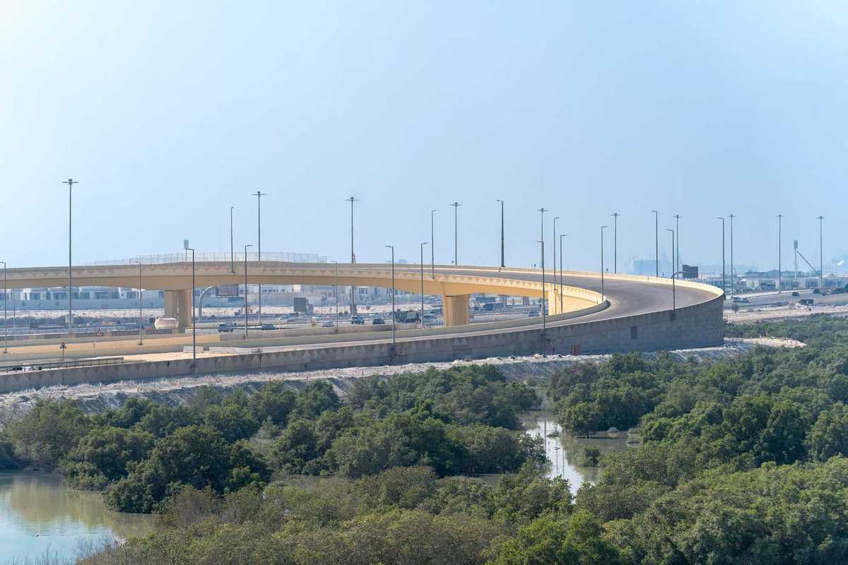 Abu Dhabi to open Ramhan Island bridge network linking Jubail Island to E12 in 2027