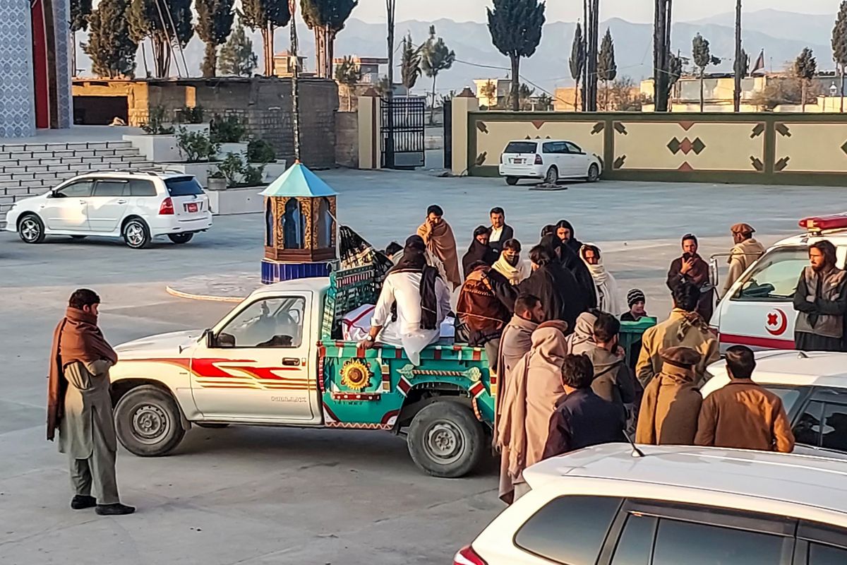 Aid stalled as attack on administrator reignites crisis in Pakistan's sectarian-violence hit district