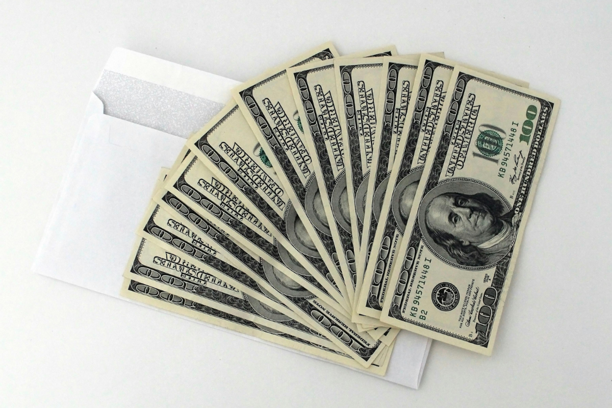 Pakistan central bank introduces incentive for exchange companies to boost remittances