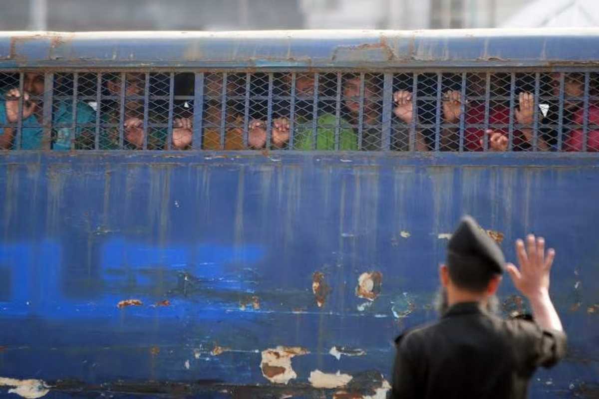 Bangladesh to investigate 2009 mutiny massacre