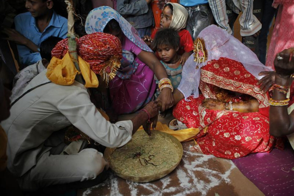 Pakistan passes bill banning child marriages in capital