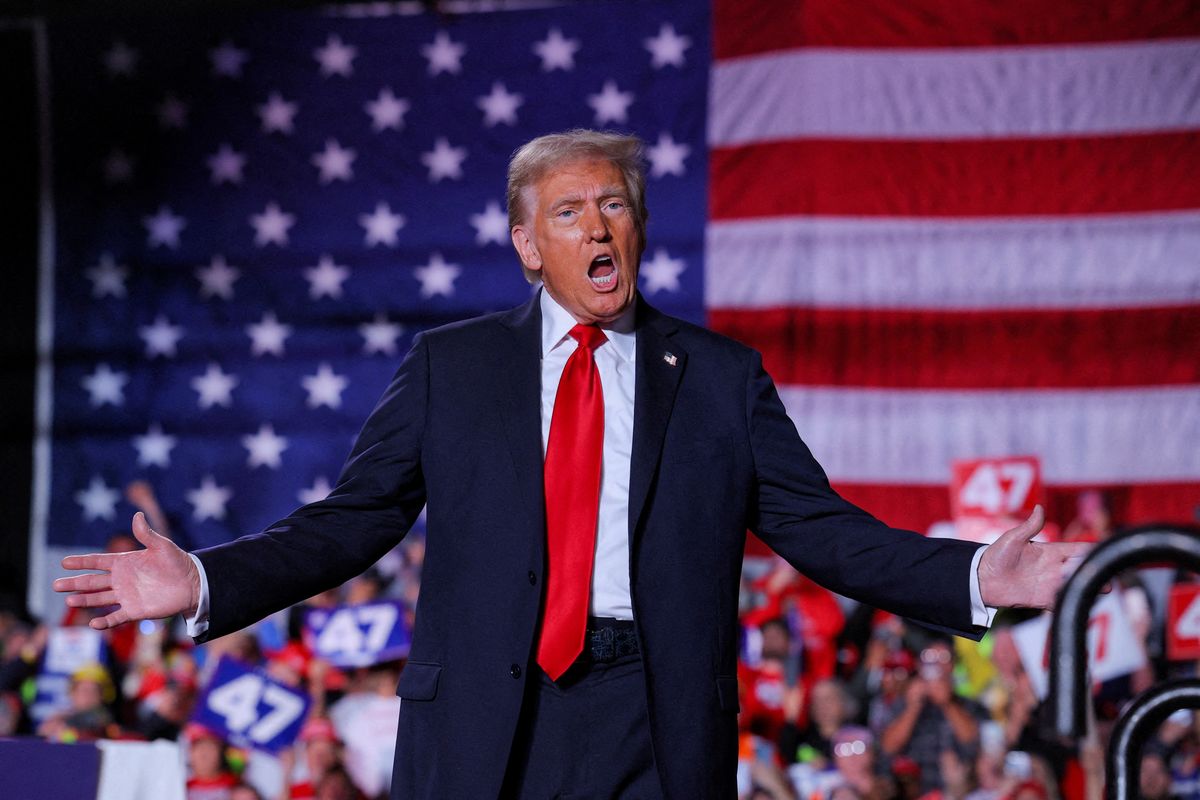US announces charges in alleged Iranian plot to assassinate Trump