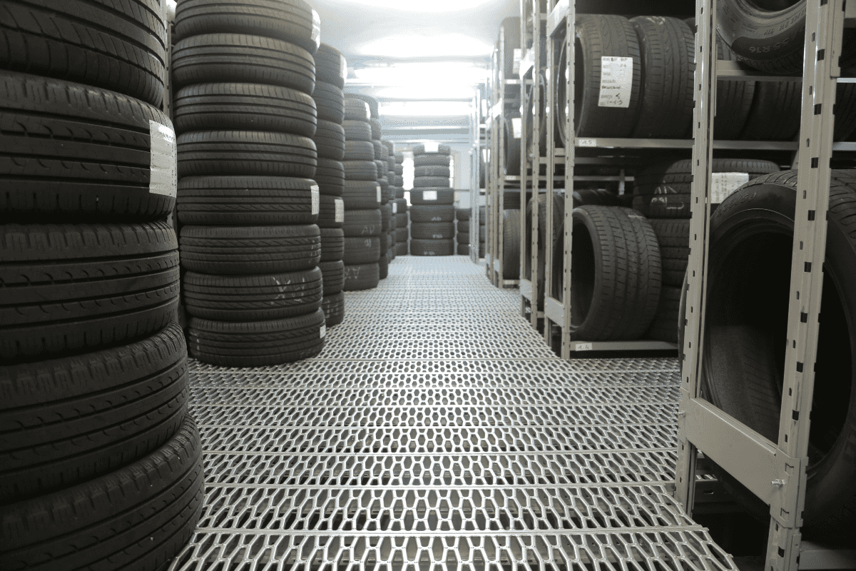 Pakistan targets USD 150 million in tire exports in FY2027