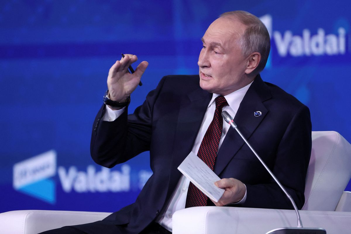 Putin praises Trump, says Russia is ready for dialogue