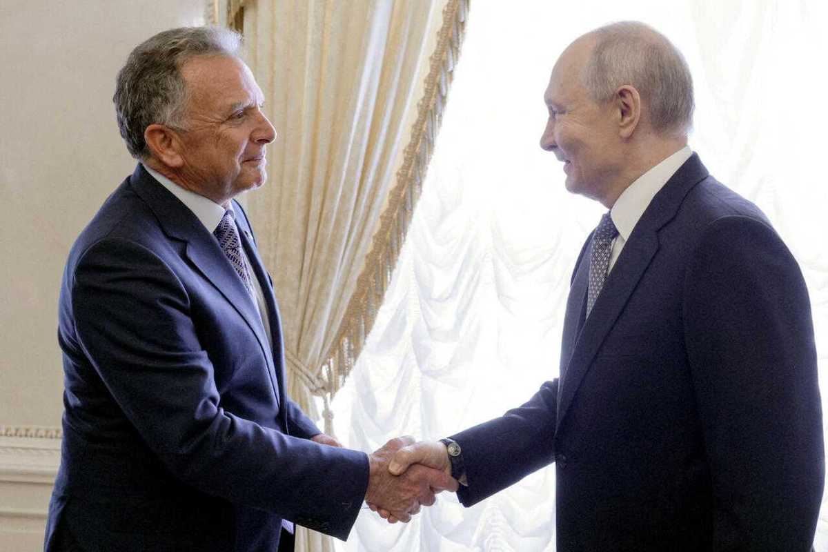 Putin, Witkoff meet in Russia for Ukraine war talks