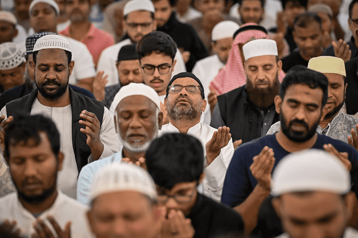 Saudi Arabia, UAE to celebrate Eid al-Fitr tomorrow after crescent sighting