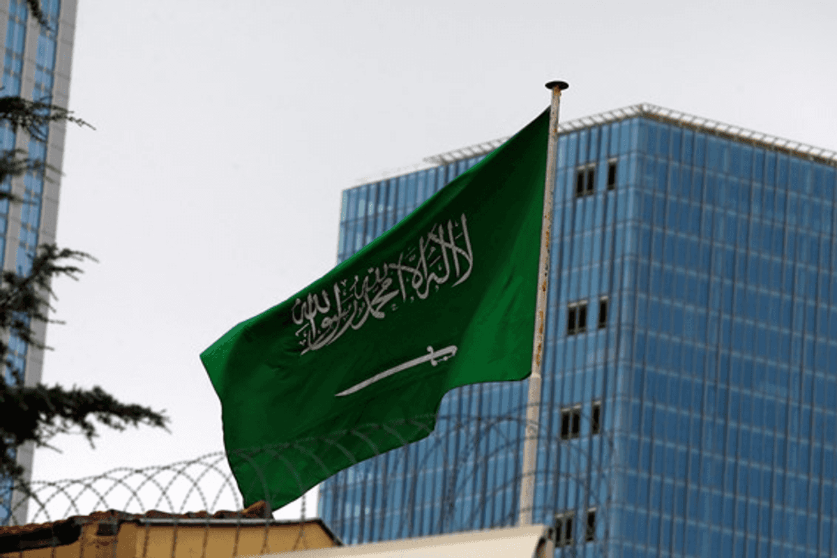 Saudi Arabia urges de-escalation as US-Iran tensions flare again
