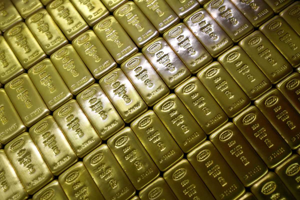 SBP's gold reserves rise by PKR 985bn in two years on price surge