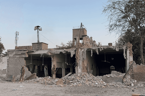 At least 21 killed, 103 injured in suicide attack on Kohat police compound