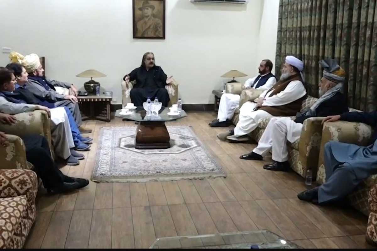 Ceasefire holds in Pakistan's Kurram after 10 days of deadly sectarian clashes