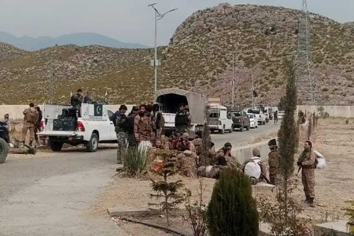 Govt official, four others injured in ambush on convoy in Pakistan’s Kurram district