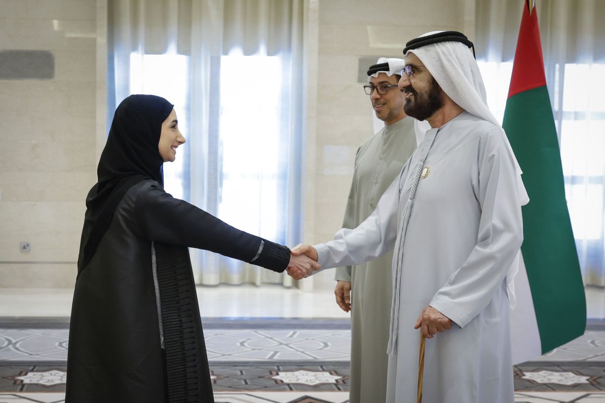 Sheikh Mohammed meets top-performing high school graduates