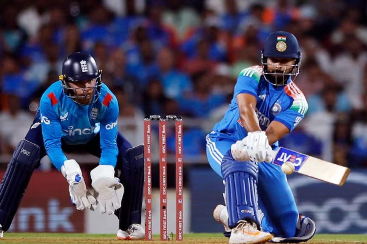 Movie night cut short, India's Iyer puts up a show against England