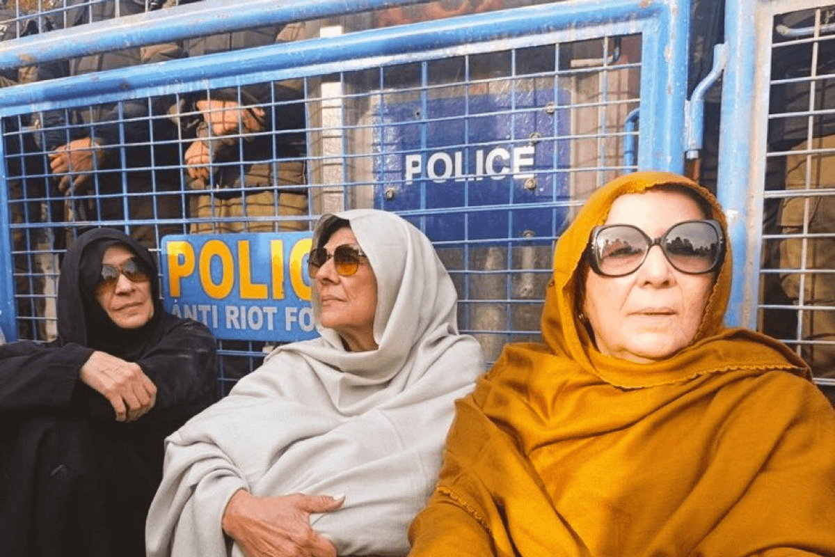 Punjab extends detention of Imran Khan’s sisters by 30 days under MPO, LHC informed
