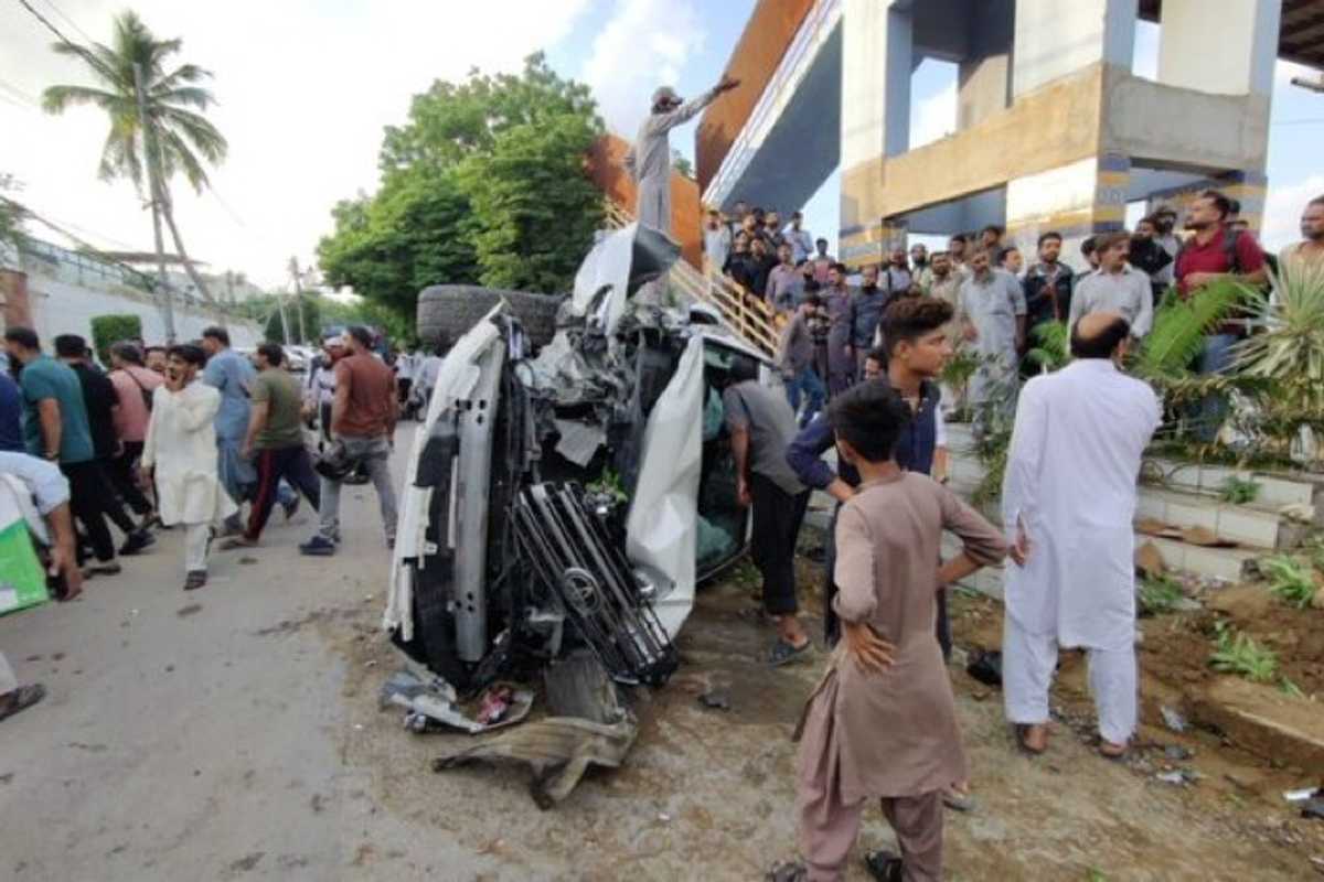 Karachi accident accused secures bail in drugs case