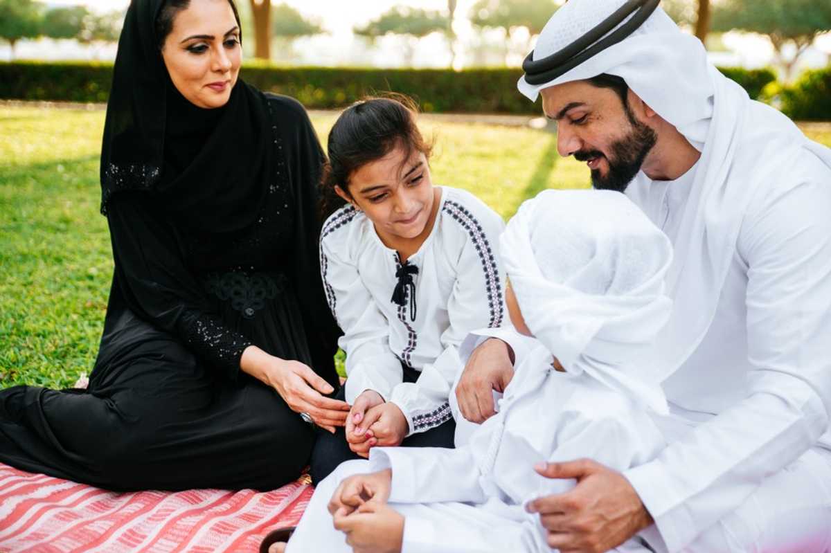 Abu Dhabi's new program: Emiratis to get marriage loans, longer maternity leave