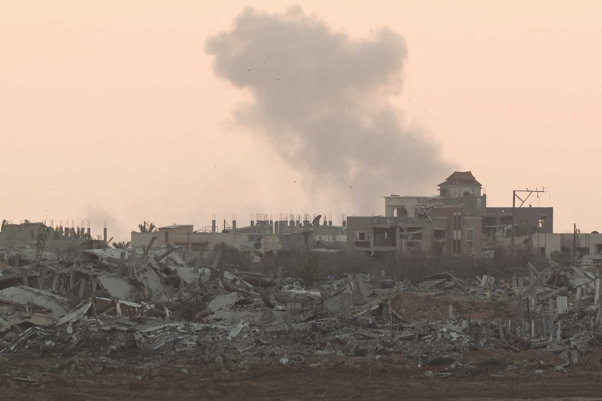 Gaza civil defense says 44 killed in latest Israeli strikes