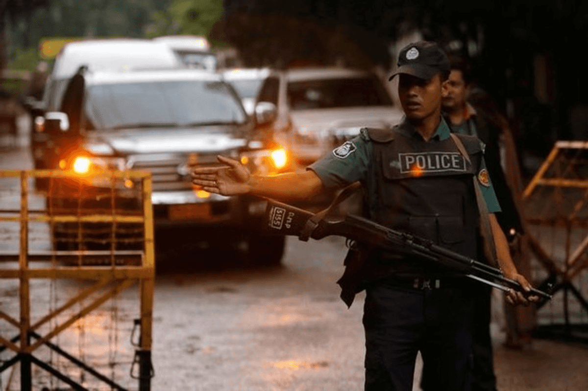 Bangladesh arrests two for trafficking locals for Russia war