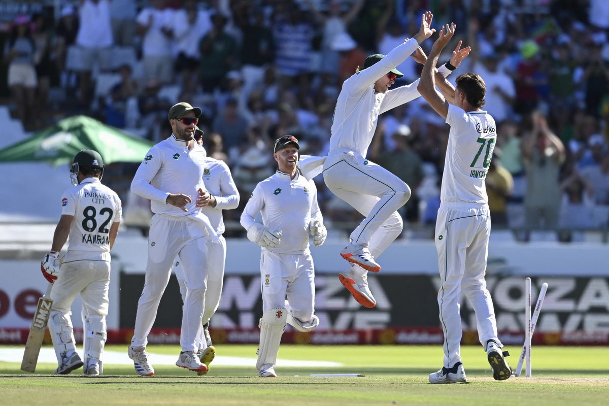 Pakistan in trouble after Rickelton leads South Africa’s run feast