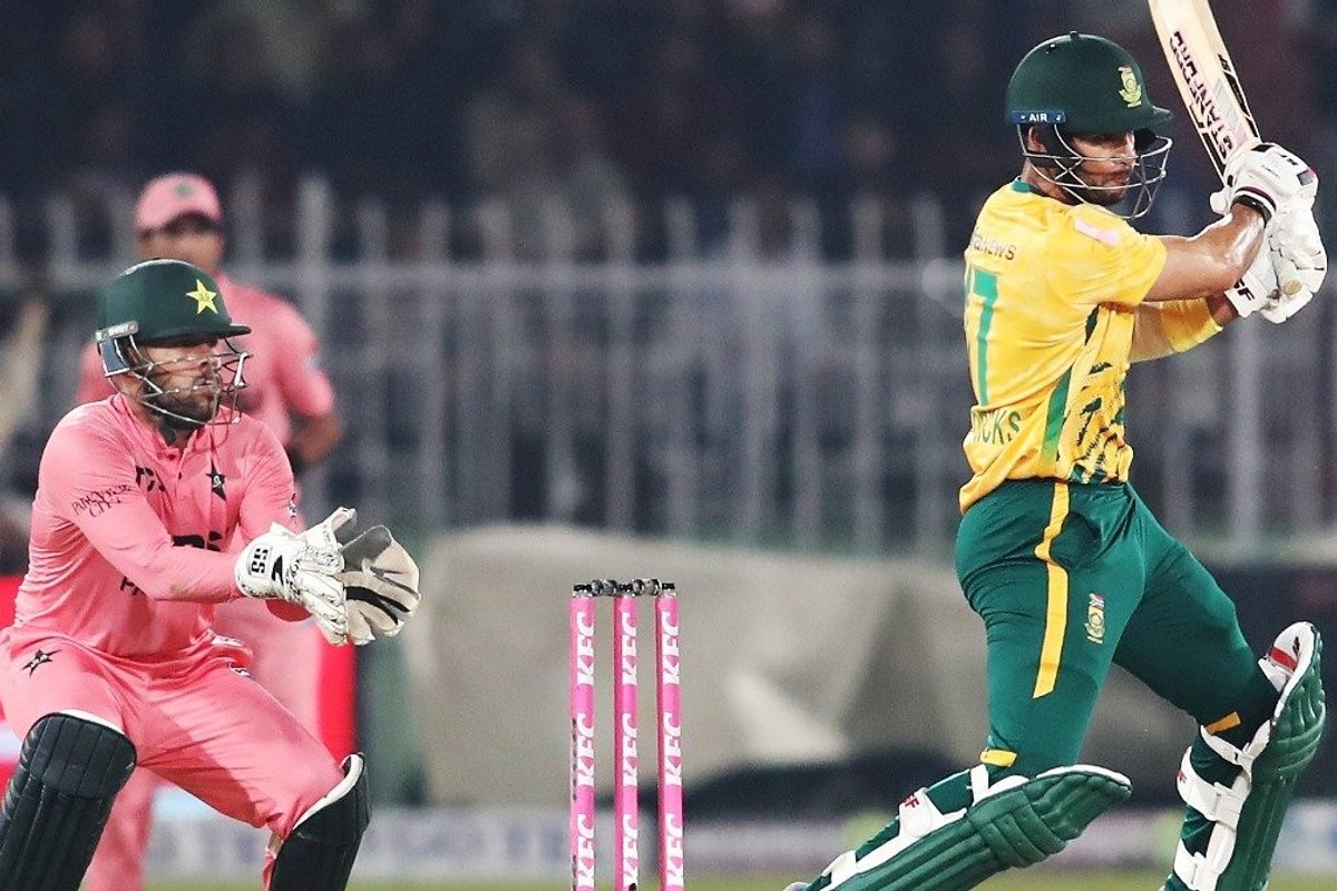 Pakistan aim to bounce back in second T20I against South Africa