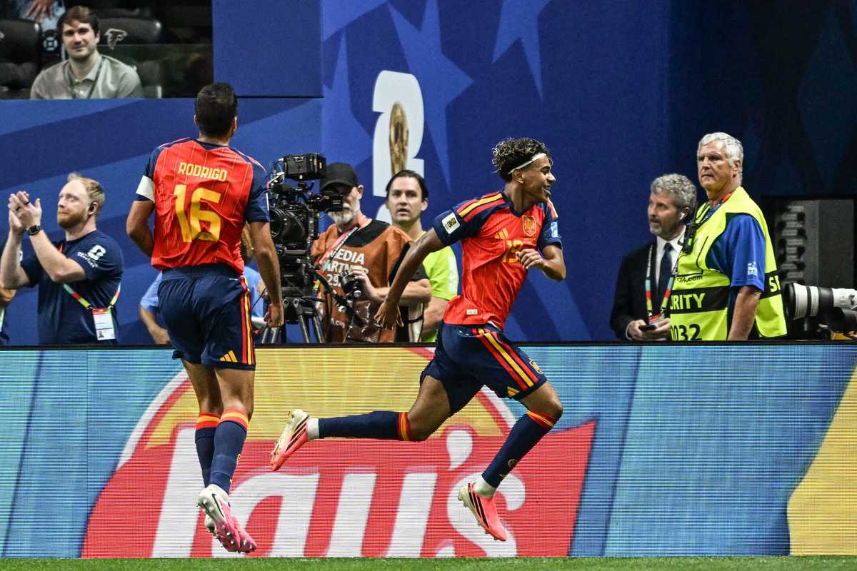 Yamal kickstarts Spain's World Cup bid as Cape Verde stun Uruguay