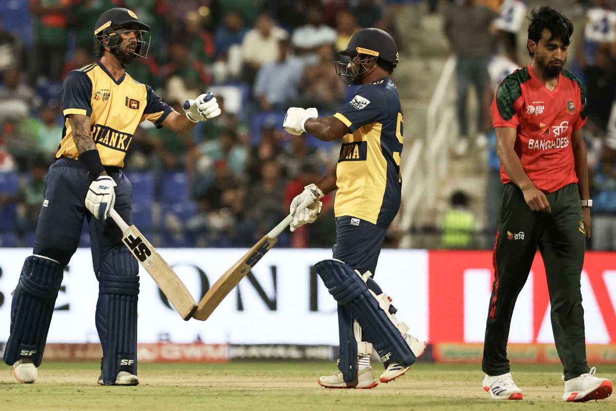 Sri Lanka cruise to six-wicket win over Bangladesh in Asia Cup T20