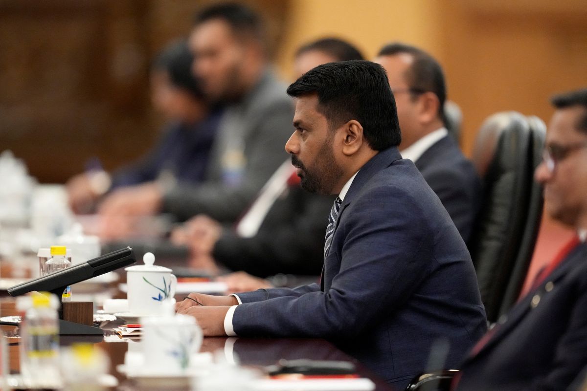 Sri Lanka orders ex-leaders to move out of deluxe mansions