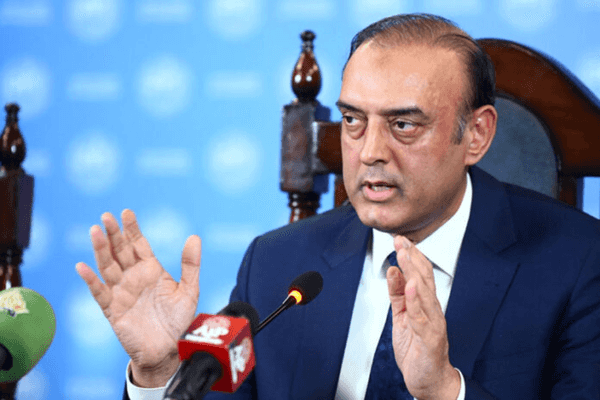 SBP chief warns global uncertainty could hit Pakistan growth in FY26 final quarter