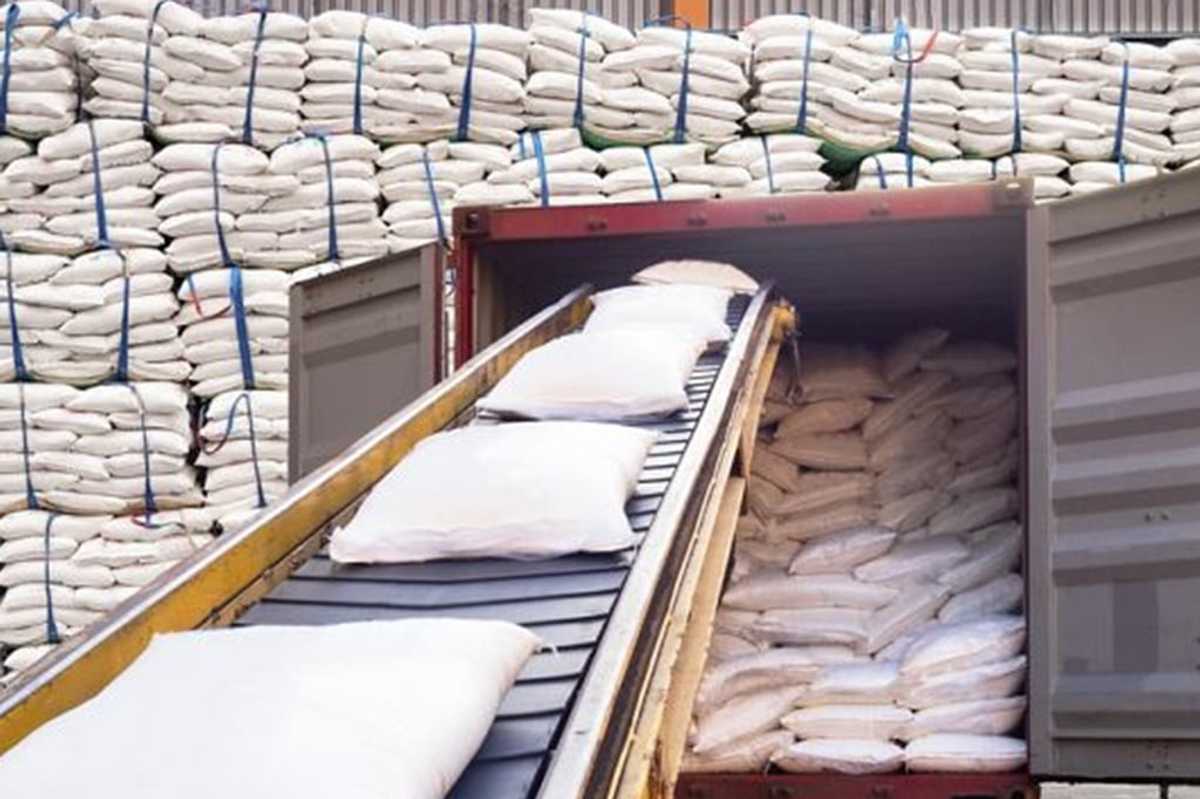 Pakistan puts sugar mill owners on no-fly list as minister defends $150M import