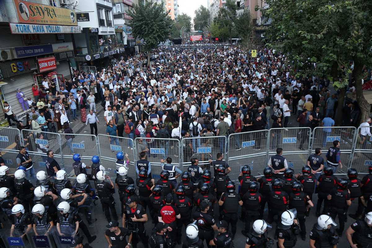 Turkey looks to end Kurdish PKK conflict as regional instability grows