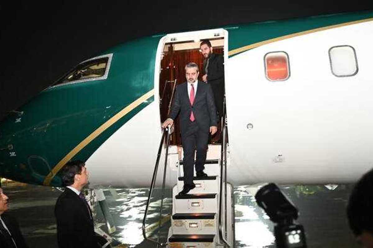 Syrian foreign minister arrives in Pakistan for historic first visit in 19 years