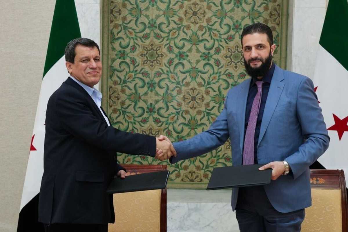 Syrian presidency announces agreement to integrate Kurdish institution