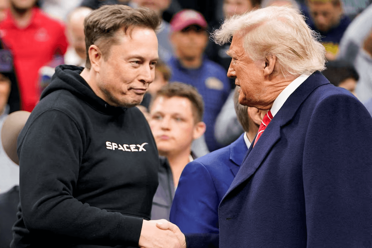 Trump gives Musk an Oval Office goodbye
