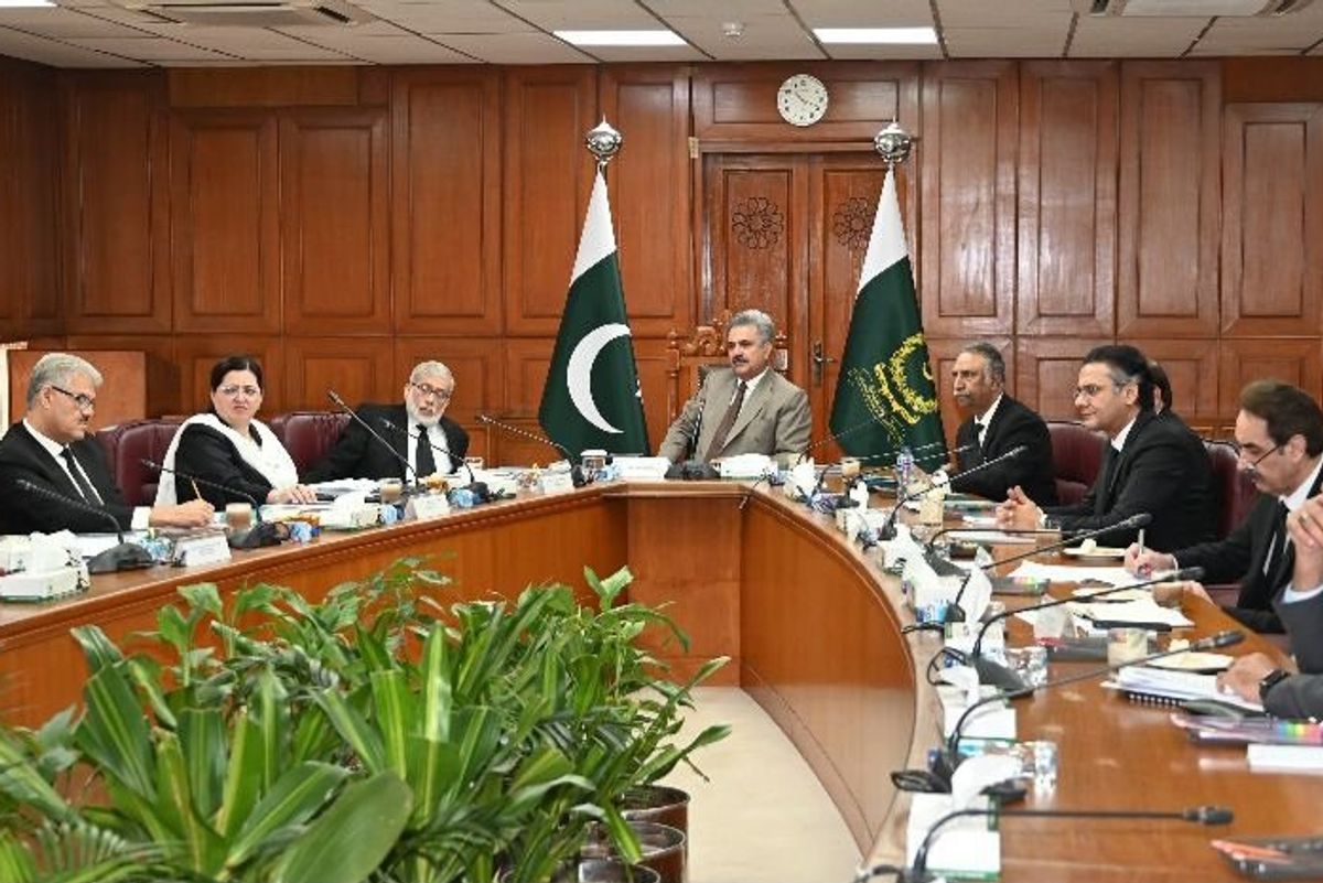 Pakistan’s top judges review missing persons issue amid rights outcry