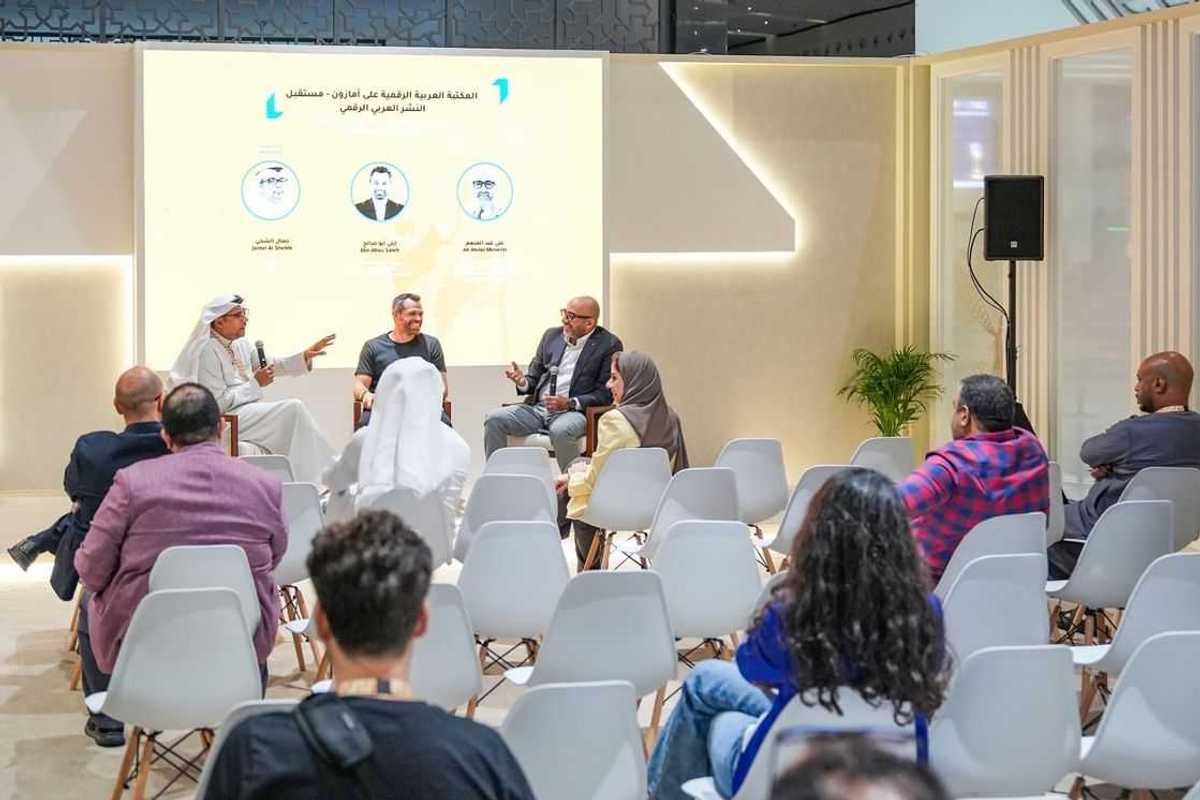 Abu Dhabi to digitize 100,000 Arabic books to strengthen the language online