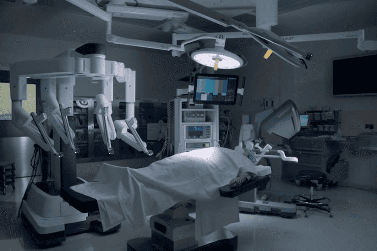 Abu Dhabi clinic performs Gulf’s first robotic lung transplant