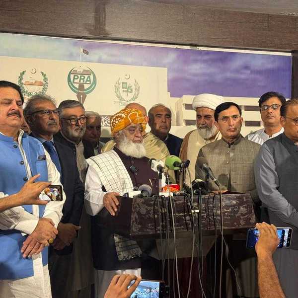 Pakistan opposition parties form joint parliamentary alliance to challenge govt