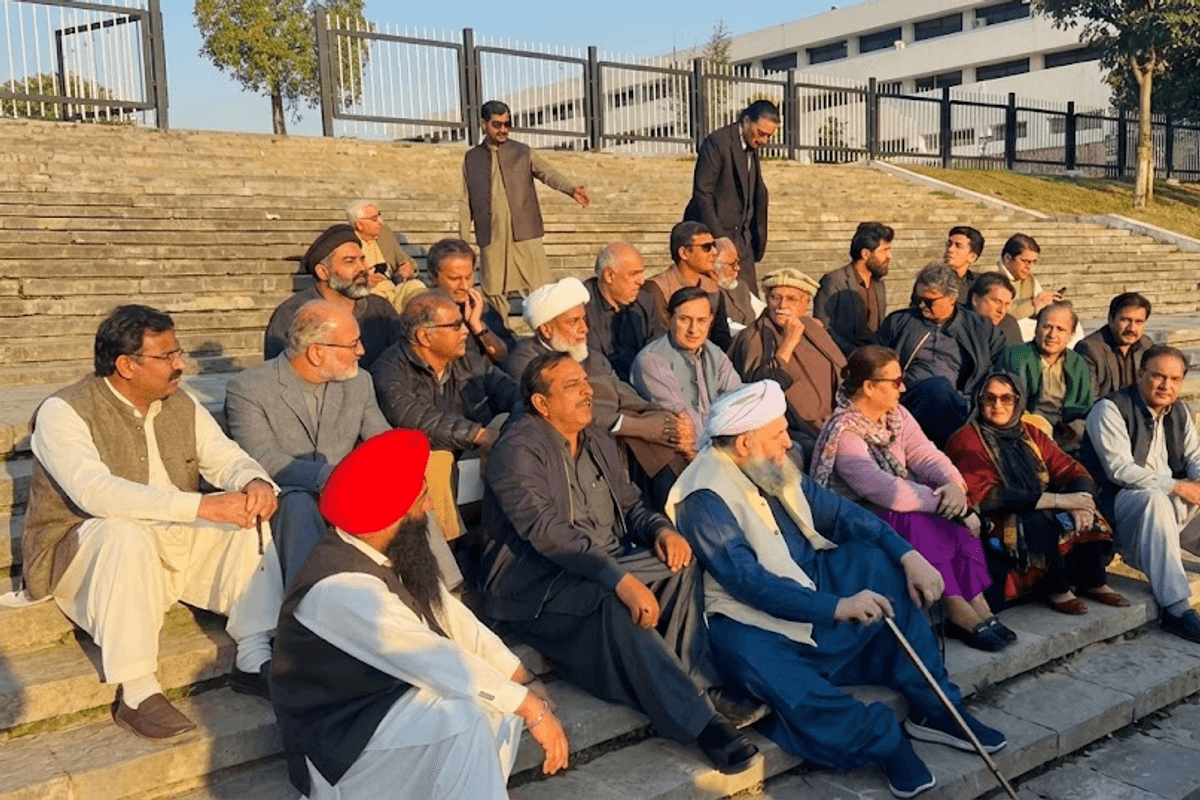 Pakistan opposition stages sit-in over Khan’s 'deteriorating health' in jail