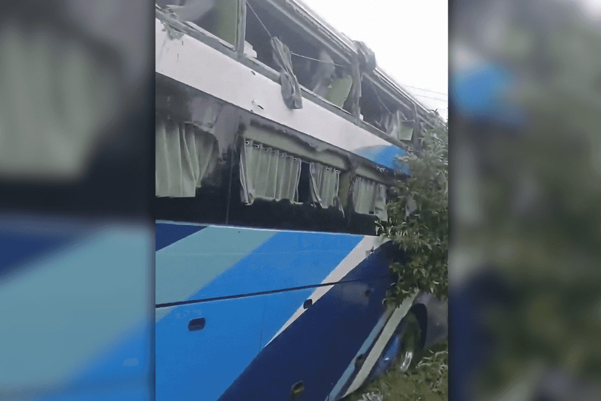 Three killed, seven wounded as gunmen attack passenger bus in southwest Pakistan