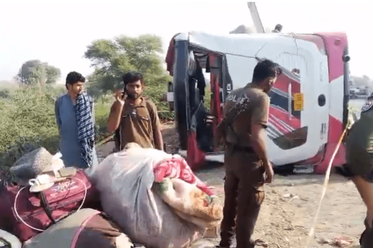 Bus crash kills 10, injures 44 in Pakistan’s Punjab