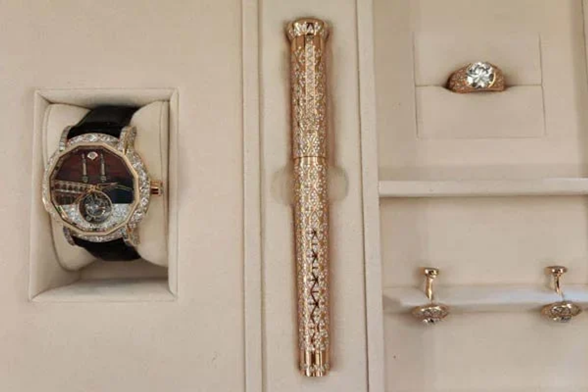 Top Pakistani leaders received luxury gifts from foreign dignitaries, records show