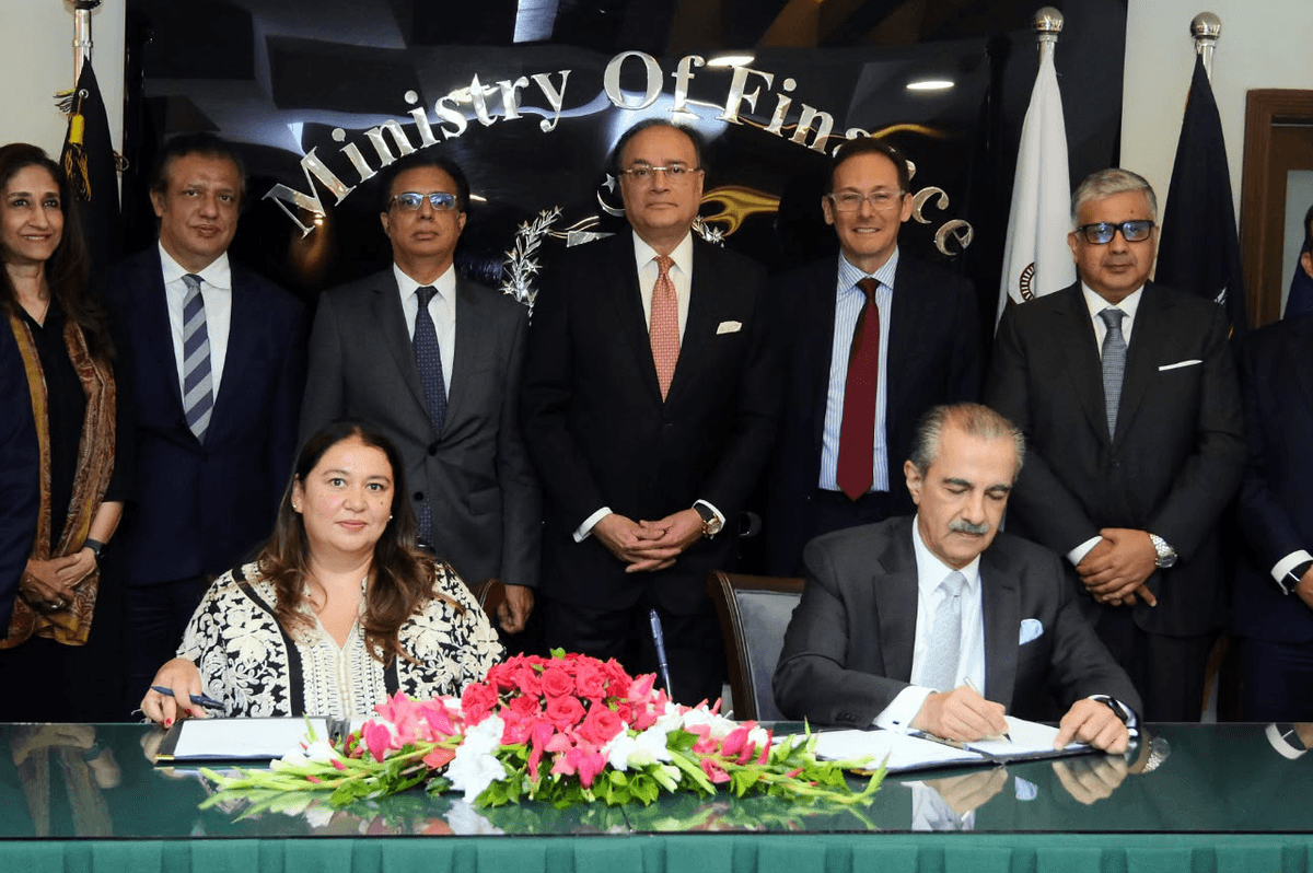 Pakistan advances first diversified payment rights financing program