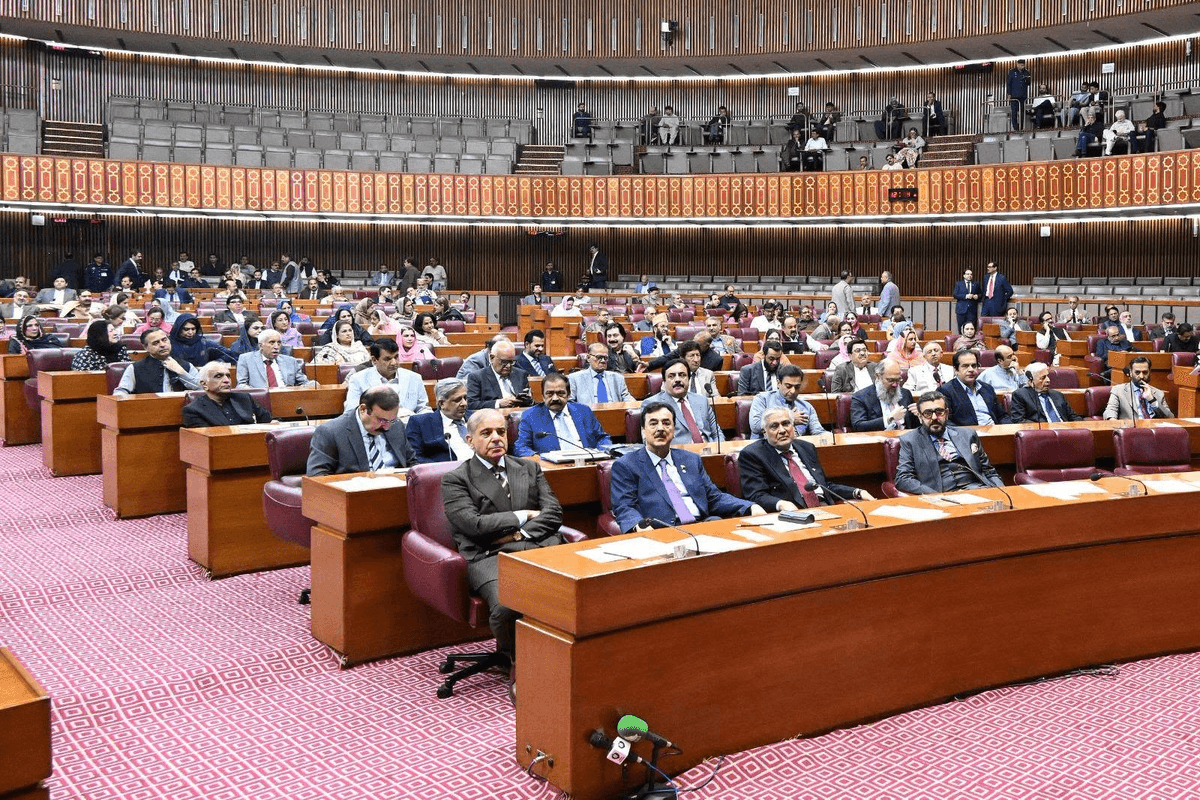 Pakistan’s joint parliament session endorses governor’s rule in KP