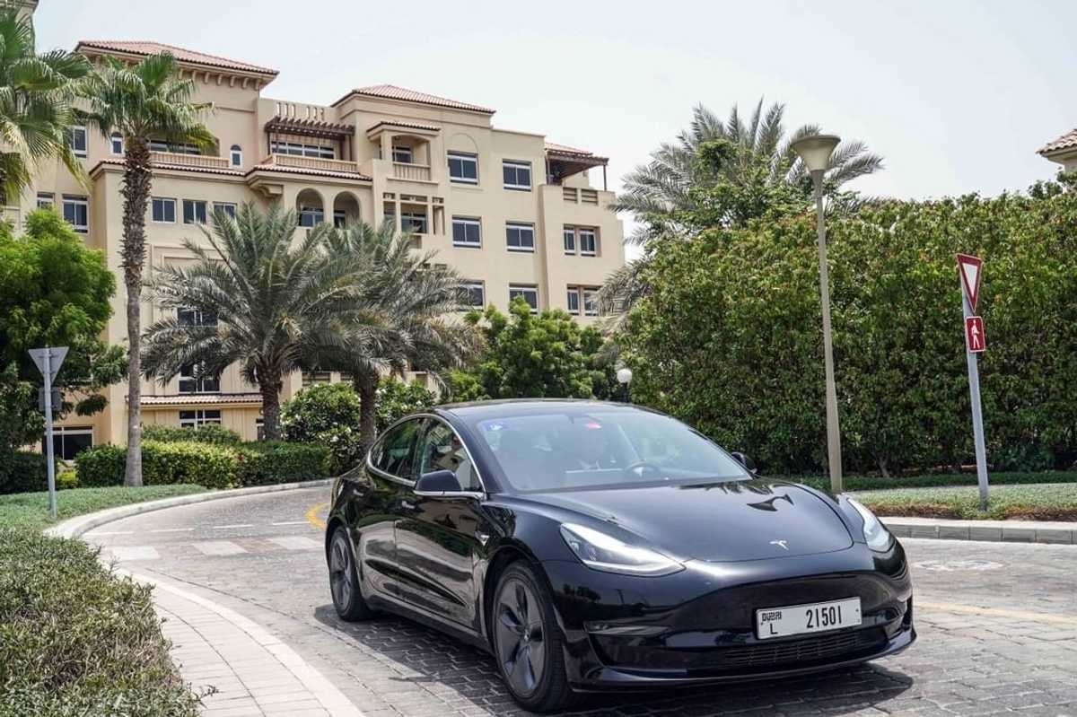 Dubai’s luxury transport sector sees 44% surge in 2024