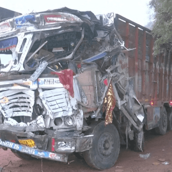 Out-of-control truck kills 13 at Hindu festival in Gwalior