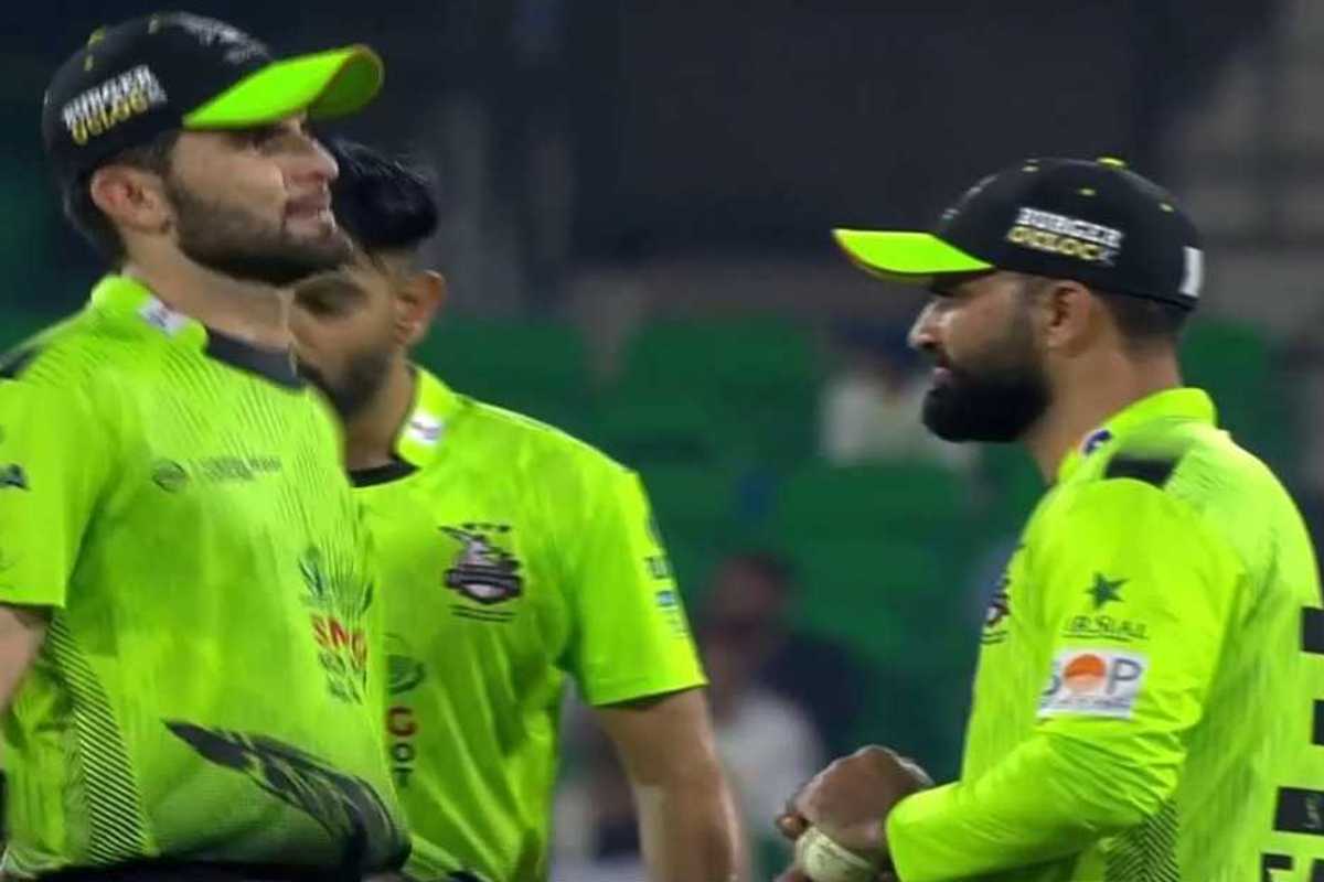 Lahore Qalandars' Fakhar Zaman charged with ball-tampering in HBL PSL match