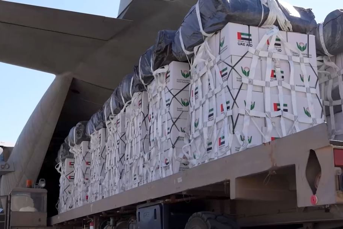 UAE completes 79th humanitarian airdrop for Gaza under 'Birds of Goodness' initiative
